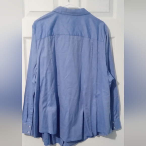 Lane Bryant Light Blue Button Down Shirt - Picture 4 of 4